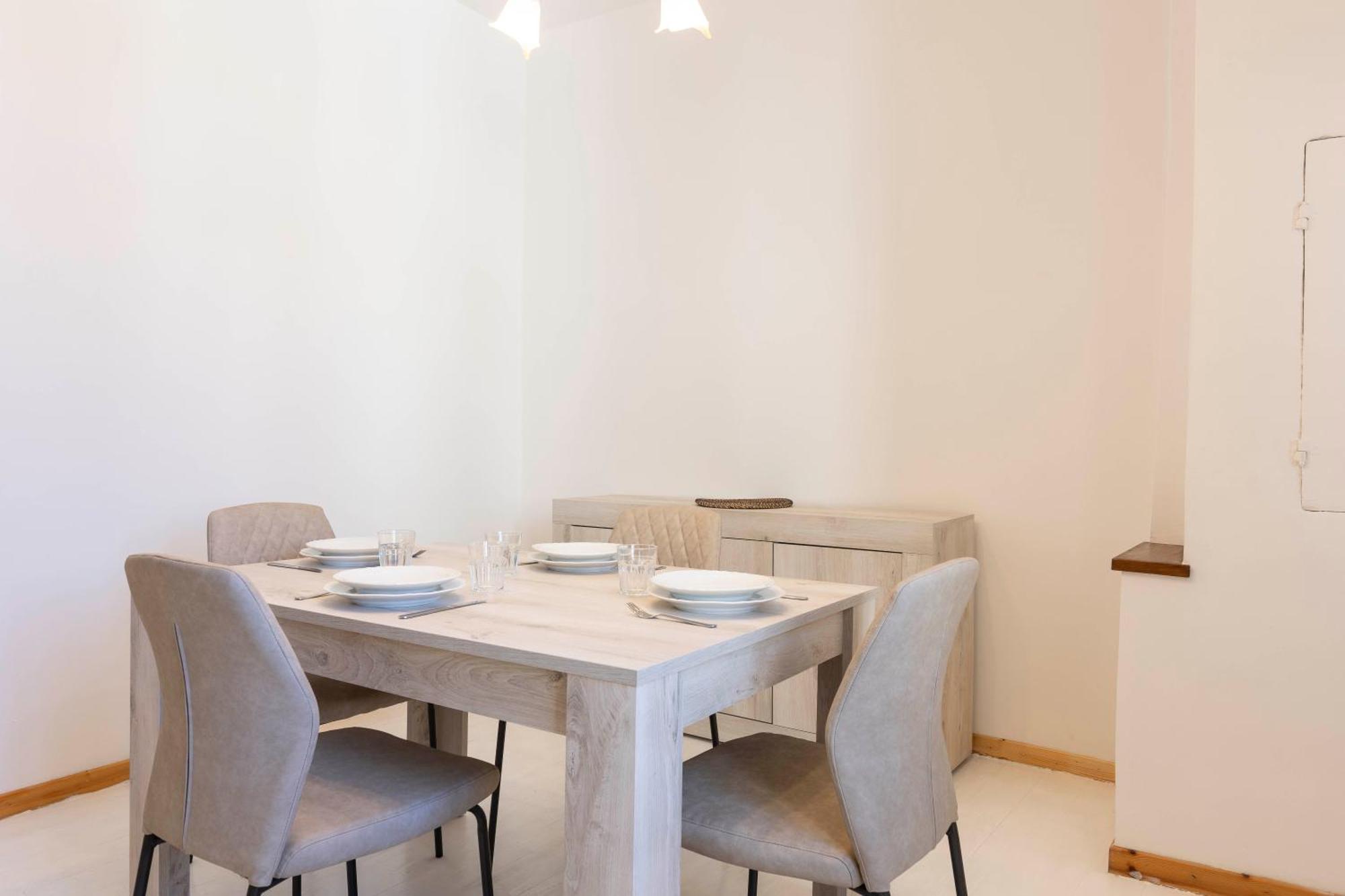 Santo Spirito Deluxe Apartment